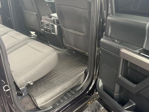 Used 2019 Ford F150 XLT w/ Equipment Group 302A Luxury image 12