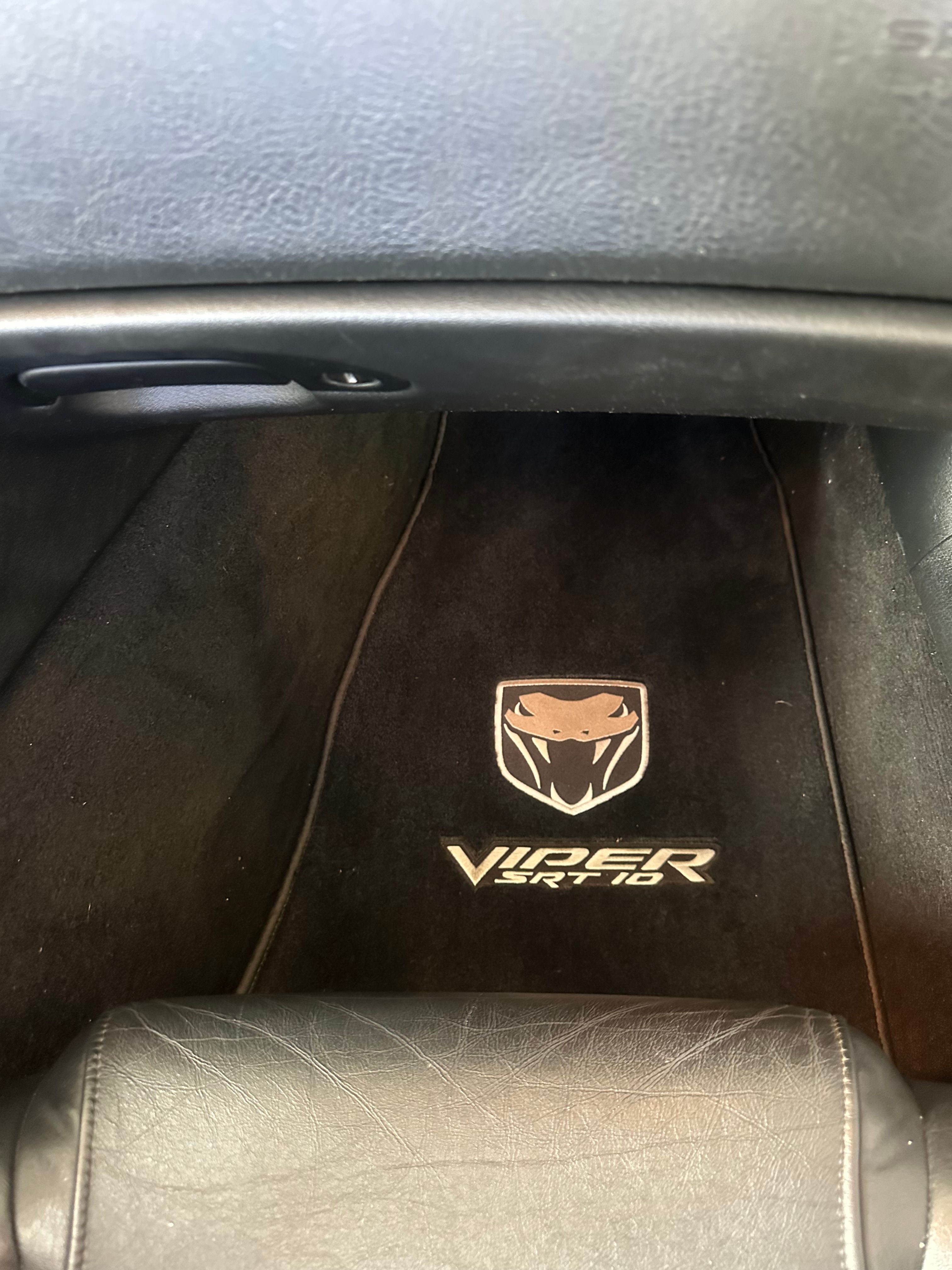 Used 2003 Dodge Viper SRT-10 RWD image 20