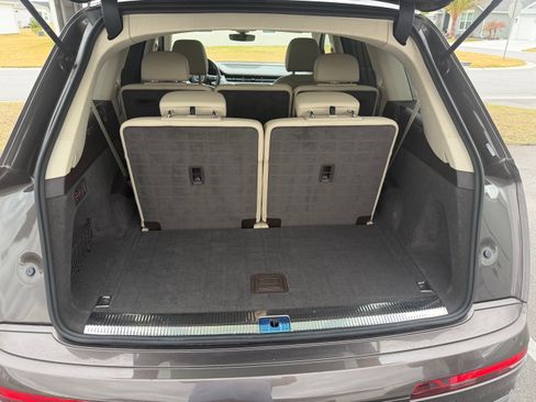 Used 2019 Audi Q7 2.0T Premium Plus w/ Premium Plus Package image 22