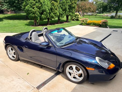 Used 1999 Porsche Boxster RWD image 8