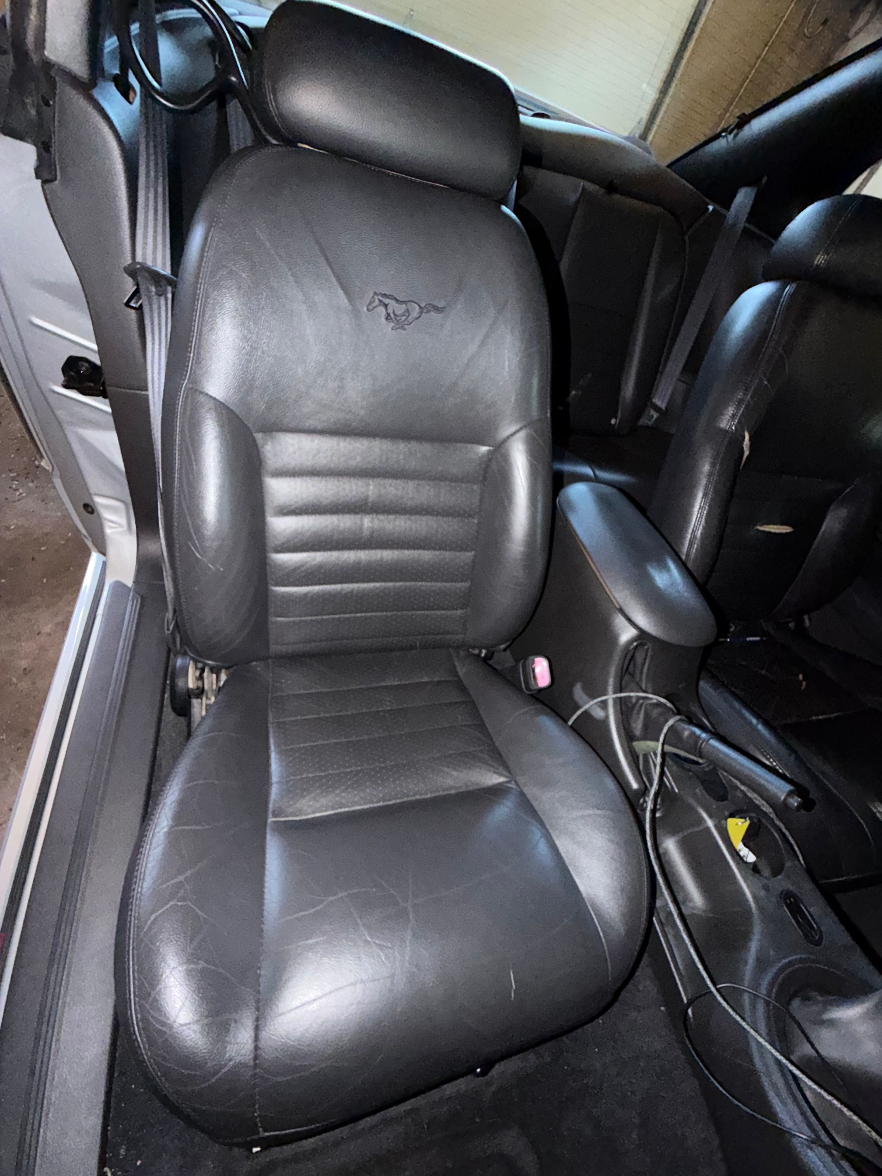 Used 2004 Ford Mustang GT RWD image 17
