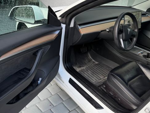 Used 2021 Tesla Model 3 Standard Range Plus RWD image 12