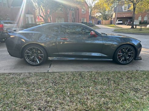 Used 2017 Chevrolet Camaro SS w/ 50th Anniversary Edition image 6
