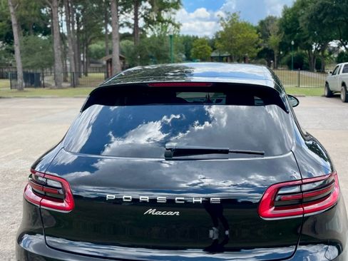 Used 2017 Porsche Macan image 5