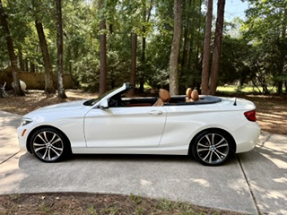 Used 2018 BMW 230i Convertible RWD image 2