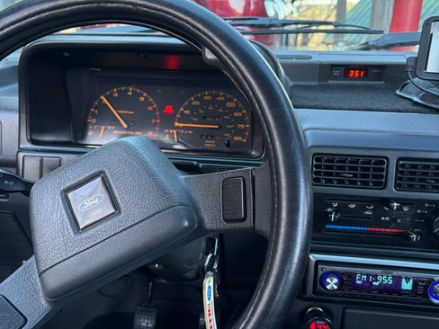 Used 1993 Ford Festiva L image 20