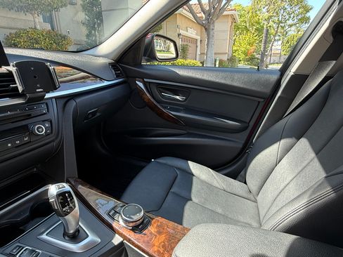 Used 2015 BMW 328i Sedan RWD image 12