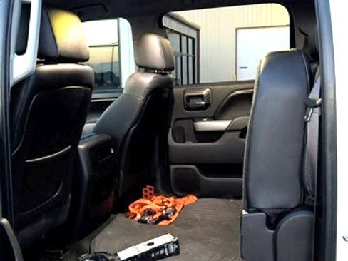 Used 2015 Chevrolet Silverado 2500 LTZ w/ Duramax Plus Package AWD/4WD image 12
