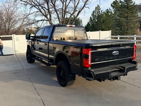 Used 2023 Ford F250 Lariat w/ Lariat Ultimate Package image 4