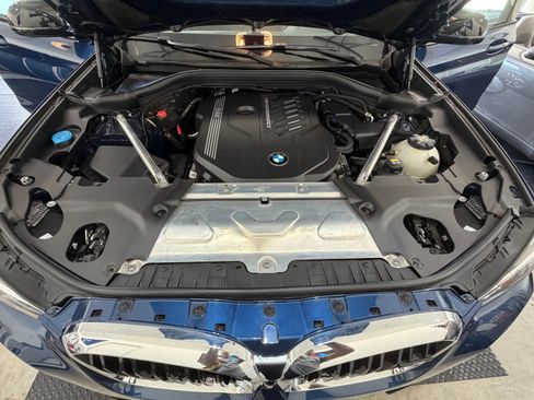Used 2022 BMW X4 M40i w/ Premium Package AWD/4WD image 12