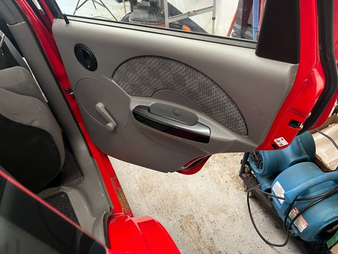 Used 2005 Chevrolet Aveo Special Value image 23