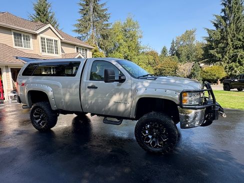 Used 2007 Chevrolet Silverado 3500 LT w/ Suspension Package, Off-Road image 4