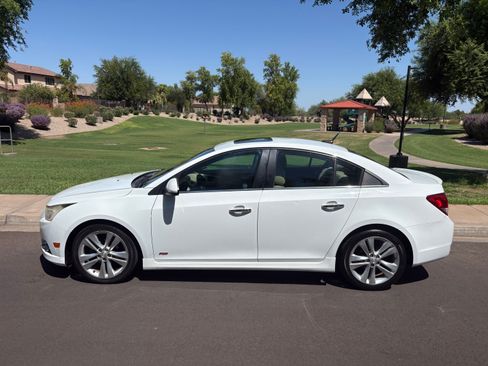Used 2014 Chevrolet Cruze LTZ w/ RS Package FWD image 1