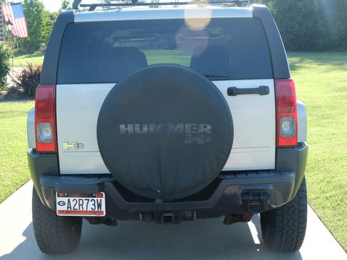 Used 2006 HUMMER H3 image 6