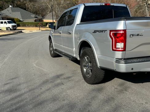 Used 2016 Ford F150 XLT w/ Equipment Group 302A Luxury image 2