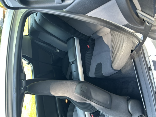 Used 2004 MAZDA RX-8 w/ AT Touring Pkg RWD image 18