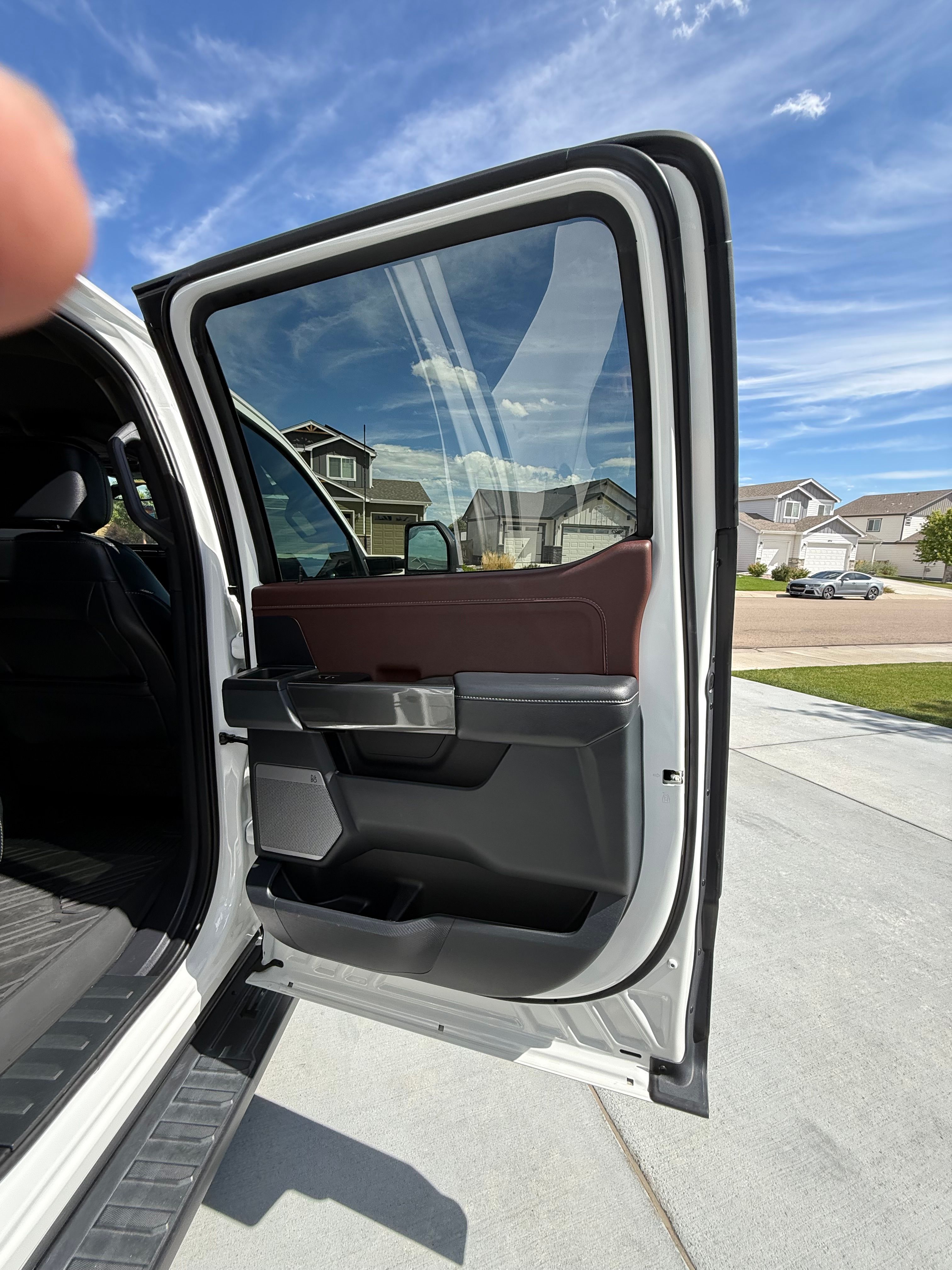 Used 2023 Ford F150 Lariat w/ Max Trailer Tow Package AWD/4WD image 12
