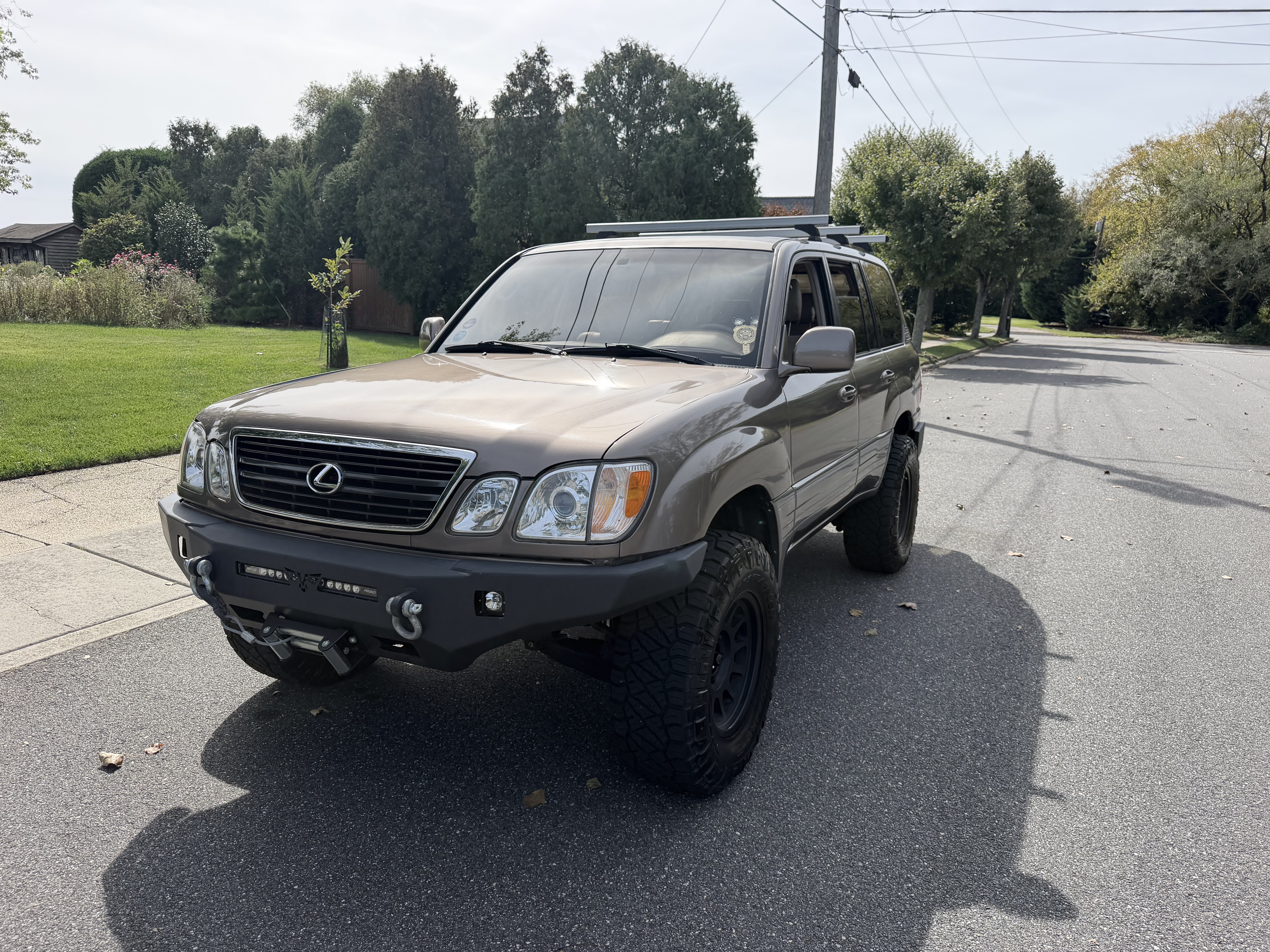 Used 1999 Lexus LX 470 4WD image 1