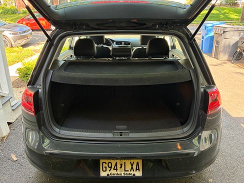 Used 2016 Volkswagen e-Golf SEL Premium FWD image 21