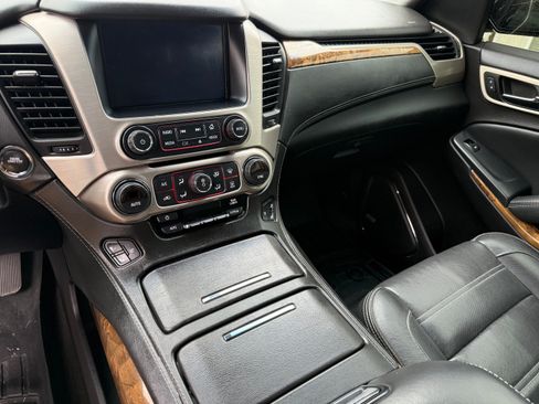 Used 2016 GMC Yukon XL Denali w/ Open Road Package image 10