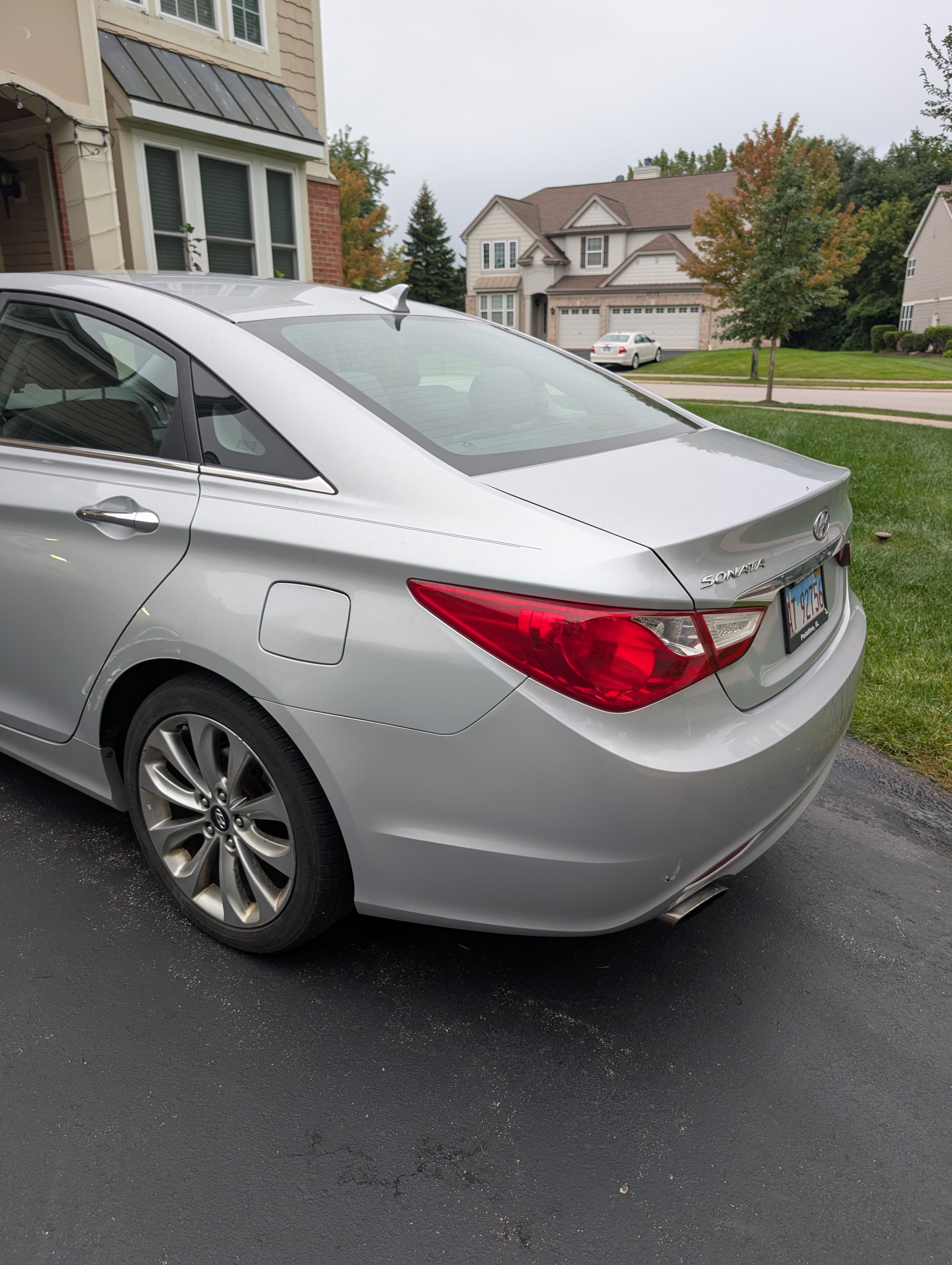 Used 2011 Hyundai Sonata SE FWD image 6