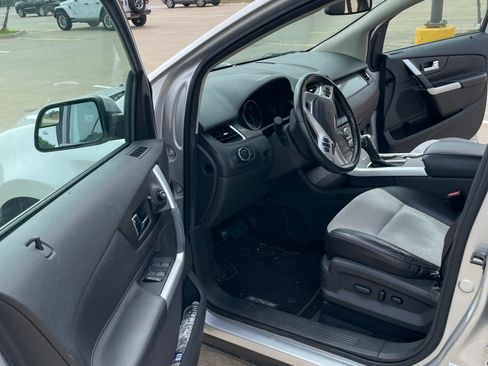 Used 2013 Ford Edge SEL AWD/4WD image 14