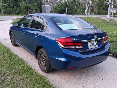 Used 2013 Honda Civic LX image 4