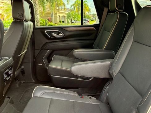 Used 2023 Chevrolet Tahoe Premier image 13