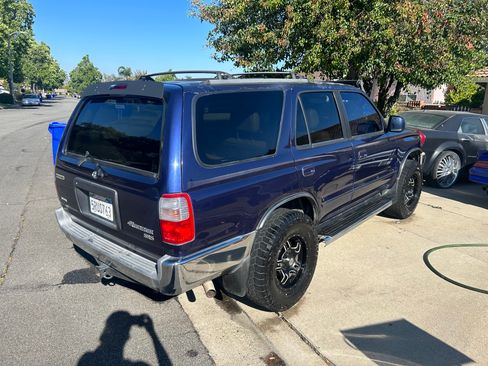 Used 1999 Toyota 4Runner SR5 RWD image 5