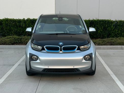 Used 2015 BMW i3 w/ Range Extender image 2