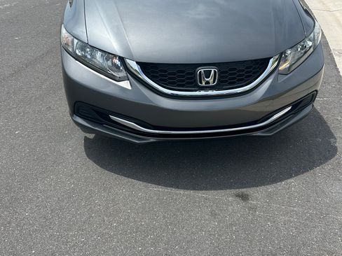 Used 2013 Honda Civic LX image 2