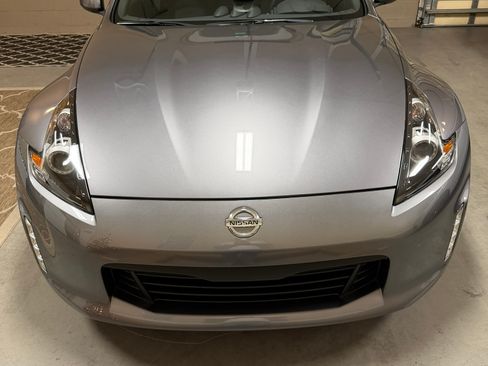 Used 2019 Nissan 370Z Coupe image 12