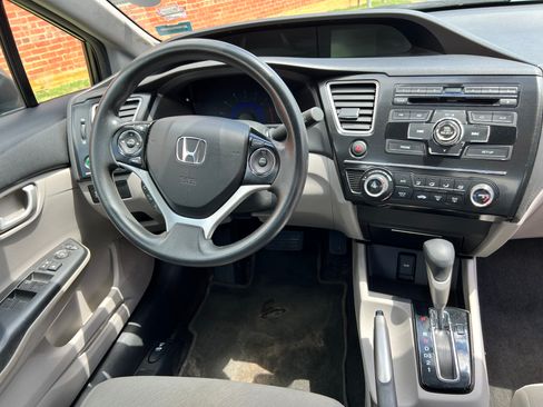 Used 2013 Honda Civic LX image 16