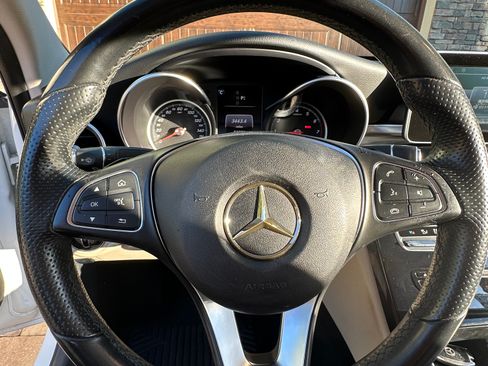 Used 2016 Mercedes-Benz C 300 Sedan image 17