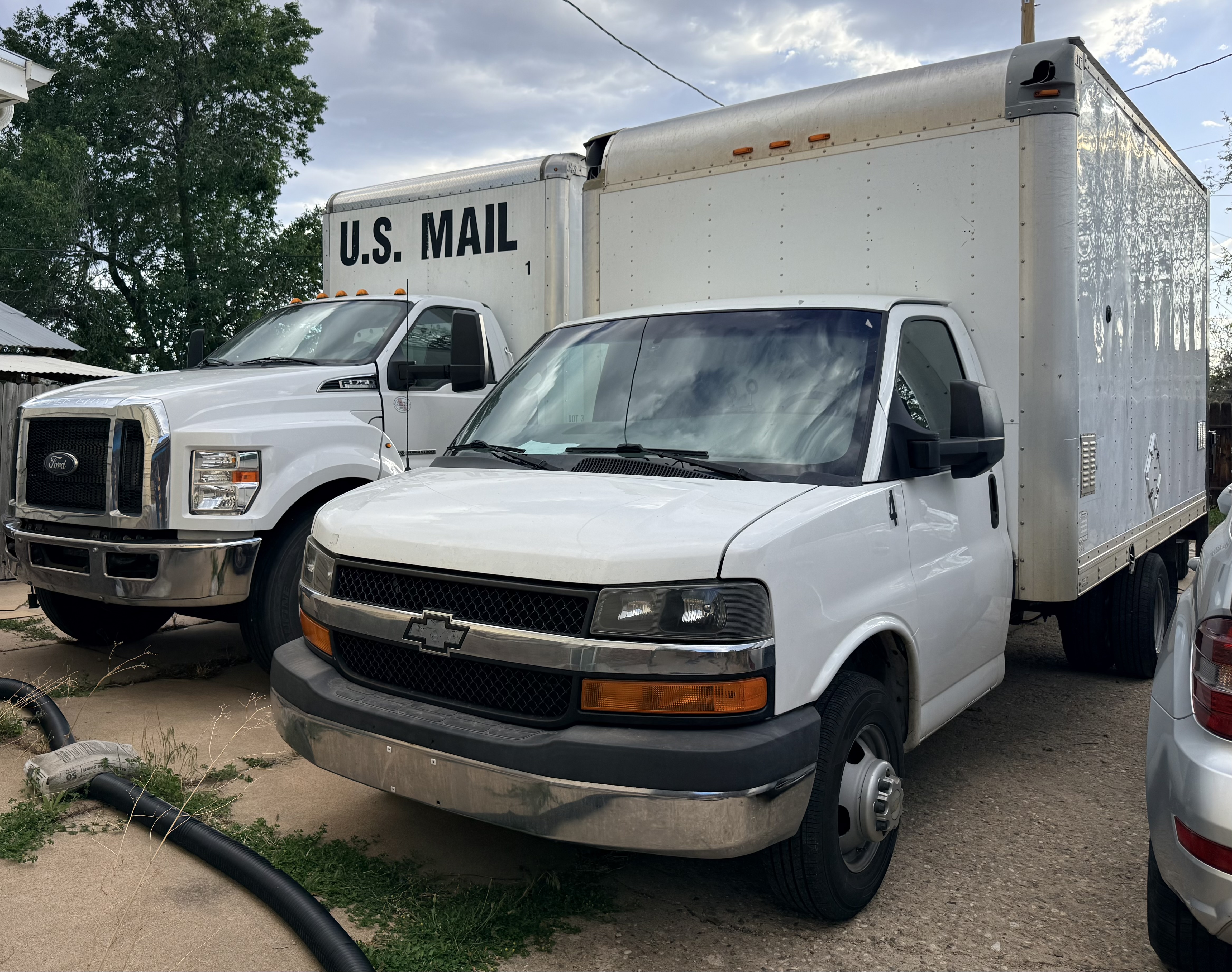 Used 2014 Chevrolet Express 3500 Extended w/ Chrome Appearance Package RWD image 15