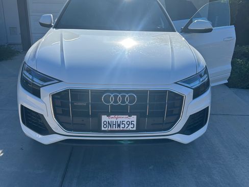 Used 2019 Audi Q8 Premium w/ Convenience Package image 6