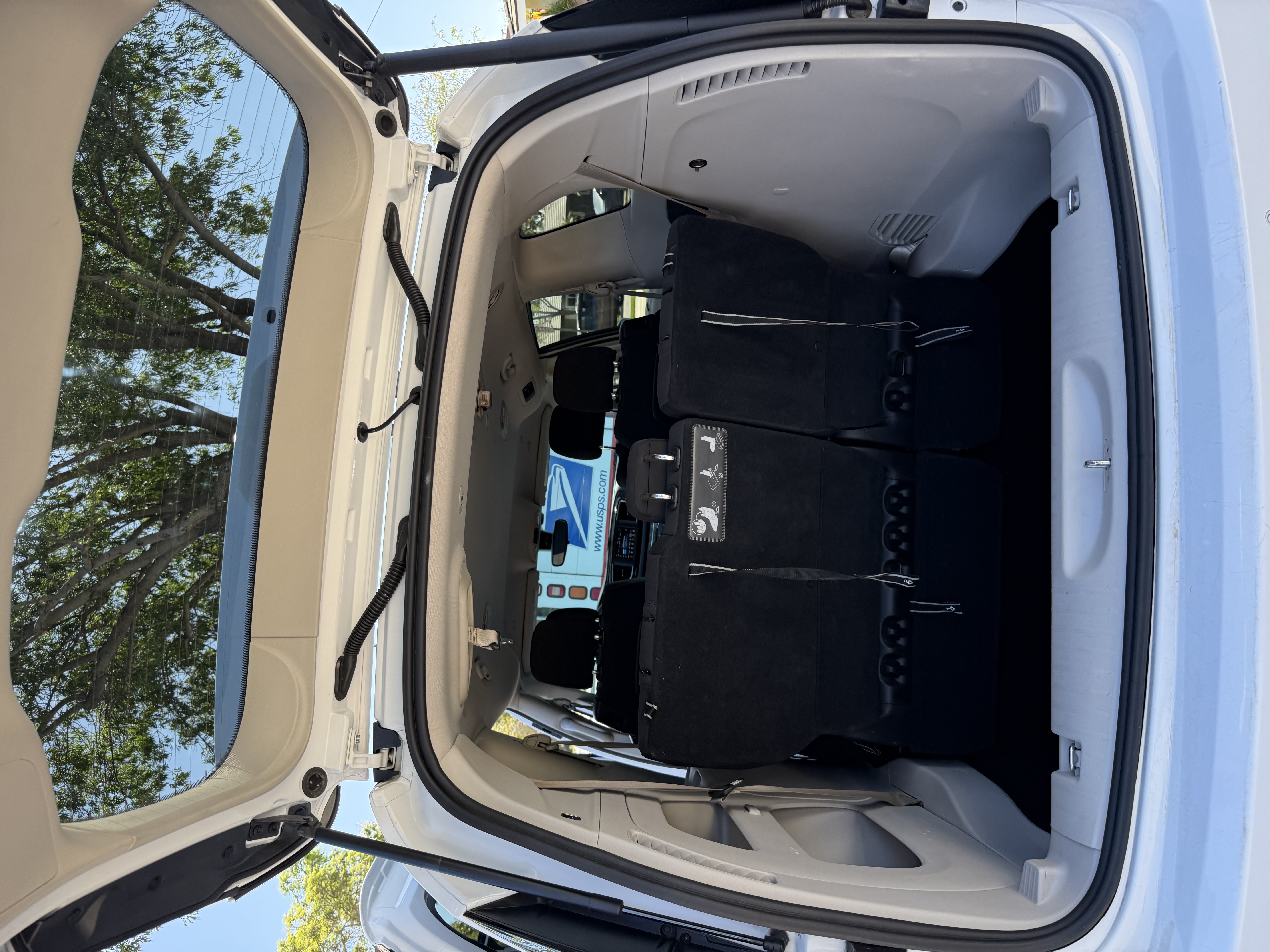 Used 2018 Chrysler Pacifica Touring Plus FWD image 9