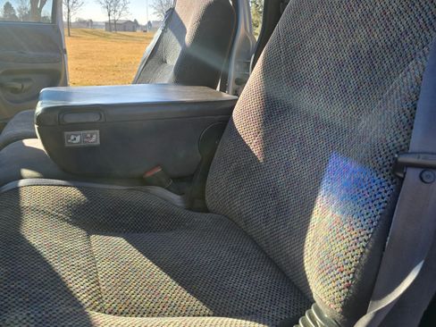 Used 2001 Dodge Ram 2500 Truck 4x4 Quad Cab image 12