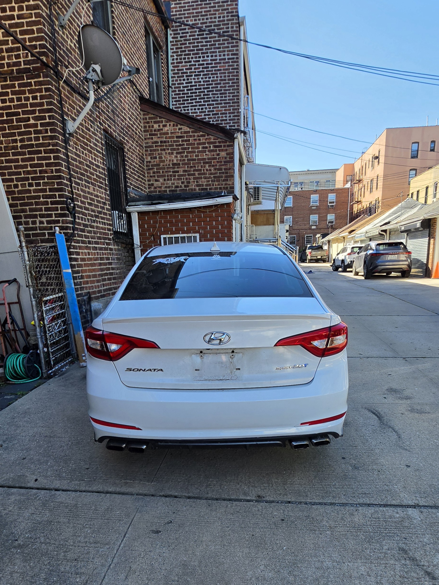 Used 2017 Hyundai Sonata Sport 2.0T FWD image 5