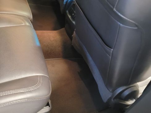 Used 2015 Ford Explorer Limited image 9