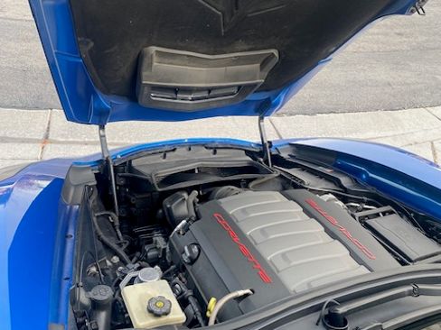 Used 2014 Chevrolet Corvette Stingray Coupe w/ 2LT Preferred Equipment Group image 20