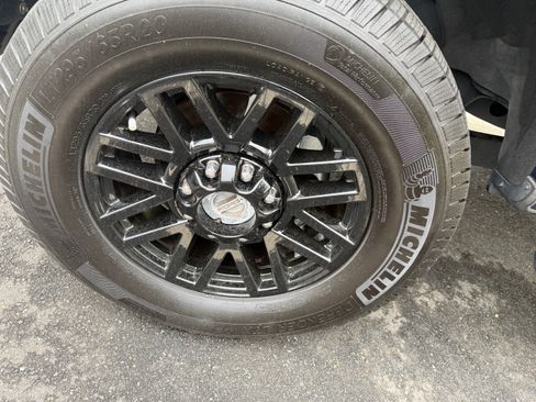 Used 2019 Ford F350 Lariat w/ Lariat Ultimate Package AWD/4WD image 18