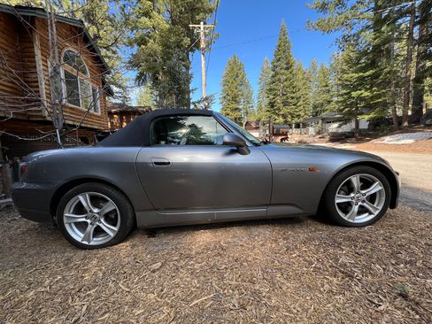 Used 2008 Honda S2000 image 4
