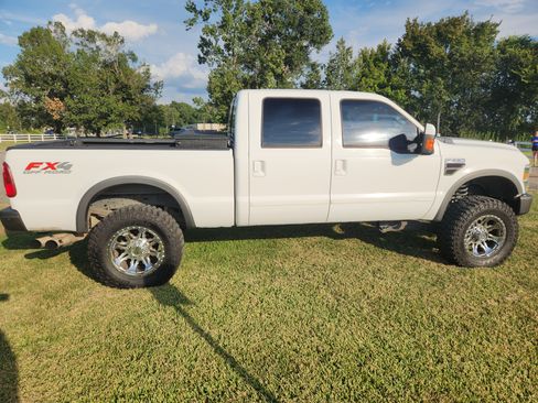 Used 2008 Ford F250 FX4 image 3