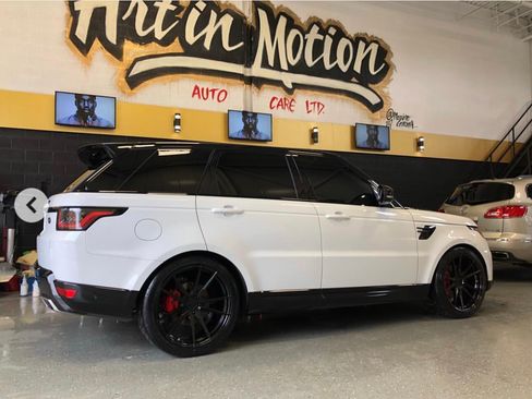 Used 2018 Land Rover Range Rover Sport HSE image 8