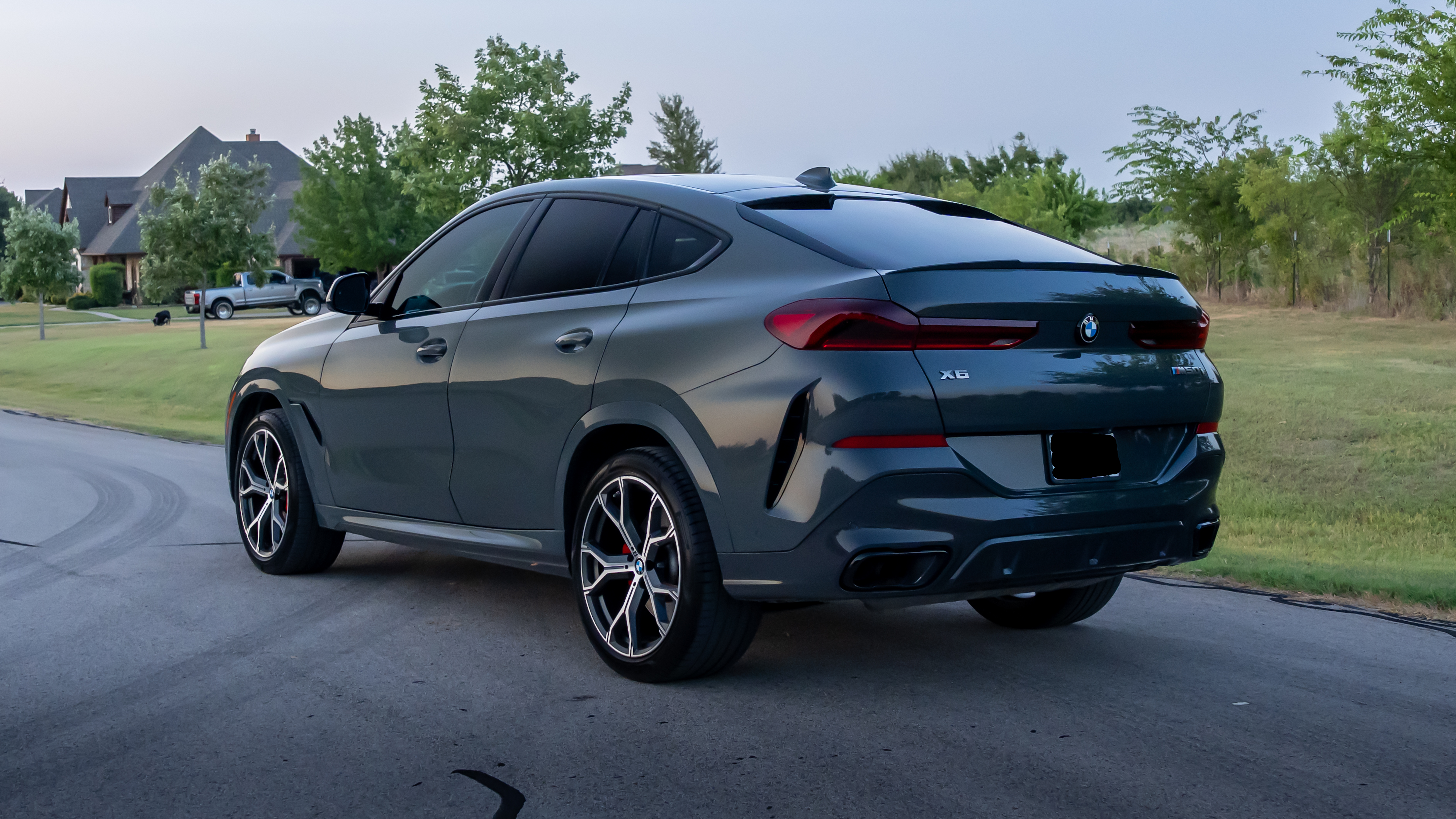 Used 2022 BMW X6 M50i w/ Executive Package AWD/4WD image 6
