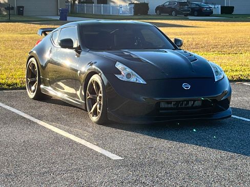 Used 2013 Nissan 370Z NISMO w/ Bose Pkg image 6