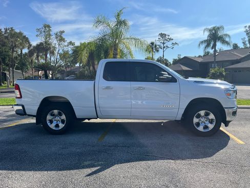 Used 2020 RAM 1500 Big Horn AWD/4WD image 5
