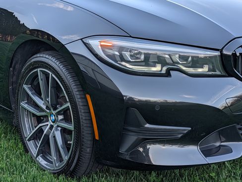 Used 2021 BMW 330i xDrive Sedan w/ Premium Package image 2