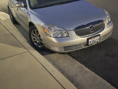 Used 2007 Buick Lucerne CXL image 8